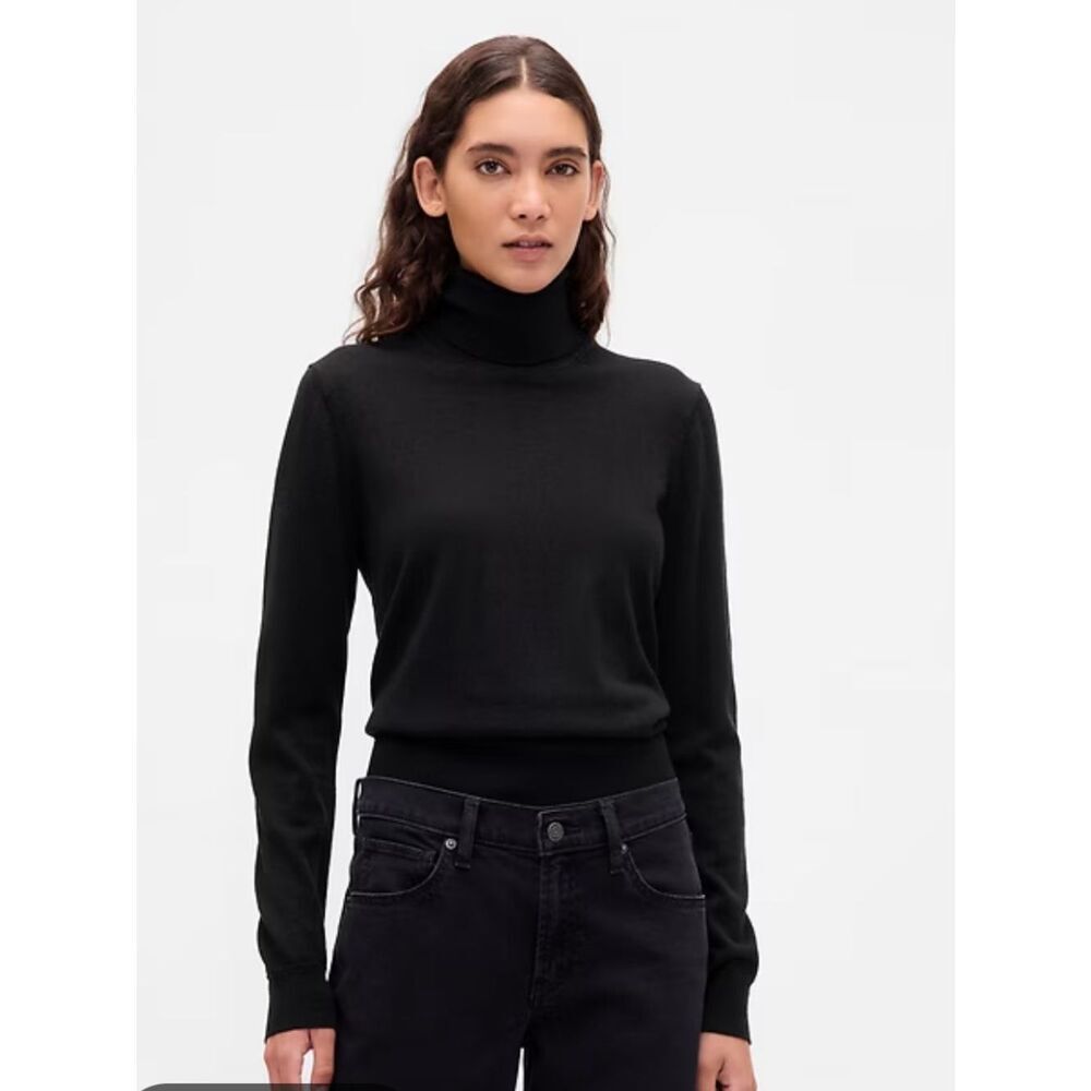 GAP Black Classic Turtleneck silk and cotton blend size Small